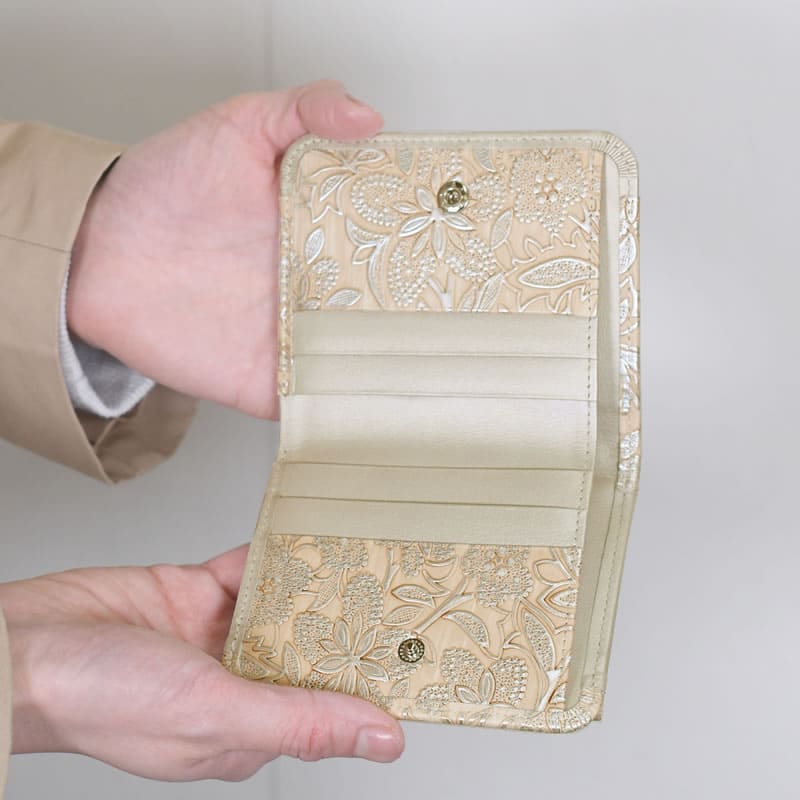 アルカン 二つ折り財布 財布 レディース 二つ折り 人気 ブランド 50代 使いやすい 40代 30代 小銭だしやすい 本革 イタリアンレザー 日本製 arukan