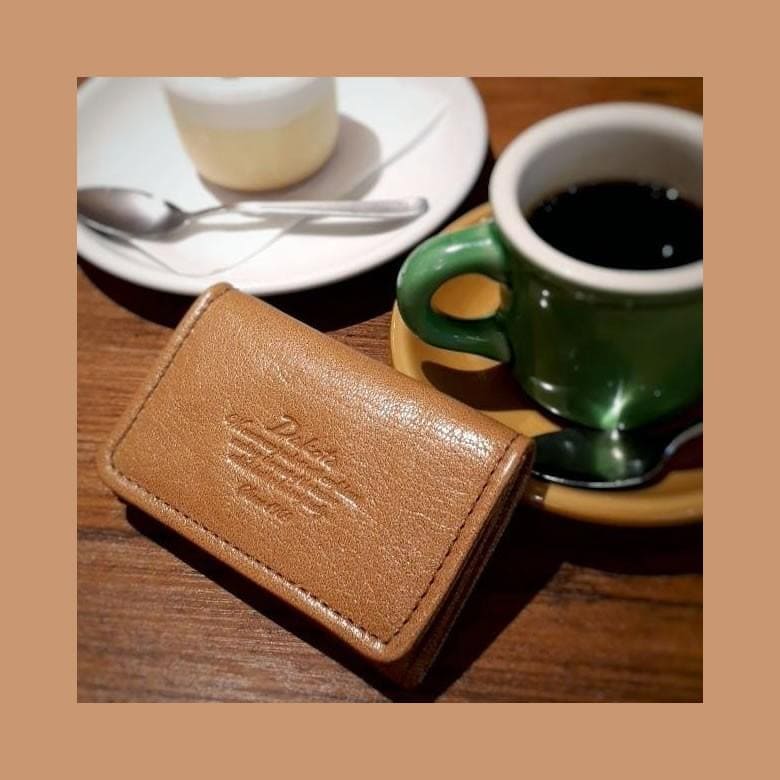 ダコタ モデルノ 名刺入れ カードケース 二つ折り レディース ブランド 20代 30代 40代 女性 本革 新入社員 就活 おすすめ 色 人気 dakota