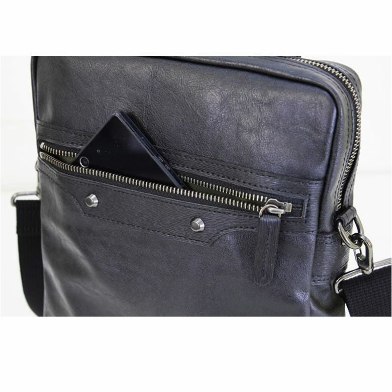 ショルダーバッグ