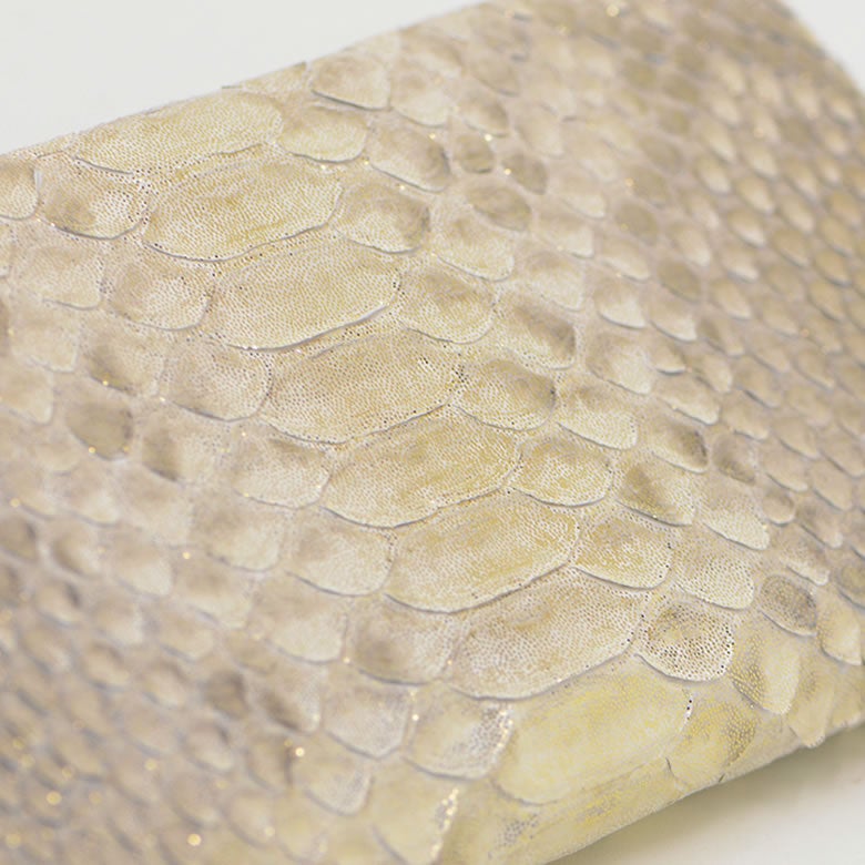 財布 レディース 長財布 コの字ファスナー 大容量 カードたくさん入る 日本製 パイソン 蛇革 本革 使いやすい おしゃれ きれいめ 上品 大人 金運 開運 高級感 プレゼント ギフト 風水 arukan アルカン 1533615