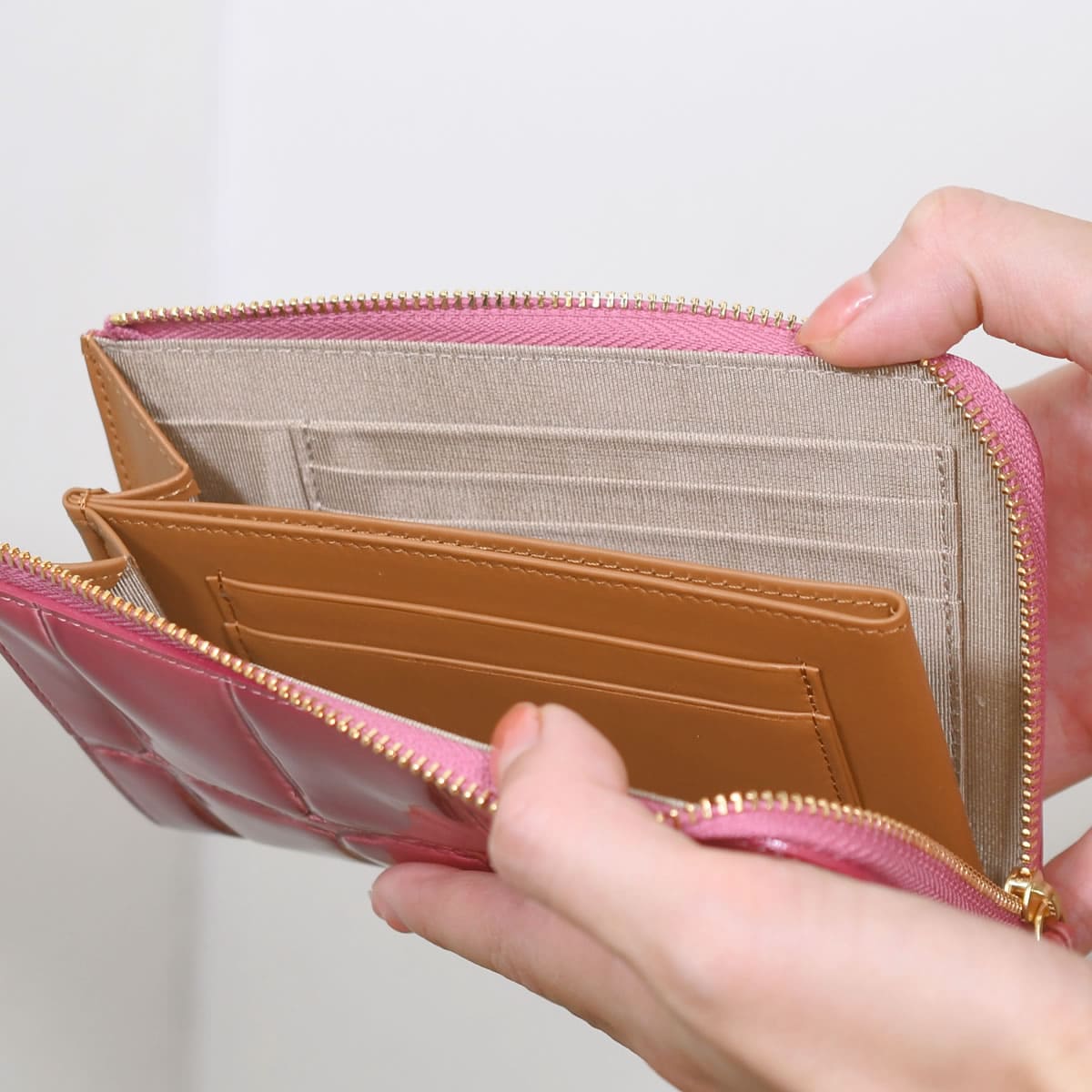アルカン 財布 ミドル財布 レディース l字ファスナー ミニ財布 ブランド ミディアム ウォレット 軽量 スリム 薄型 本革 レザー 日本製 arukan テールワニ